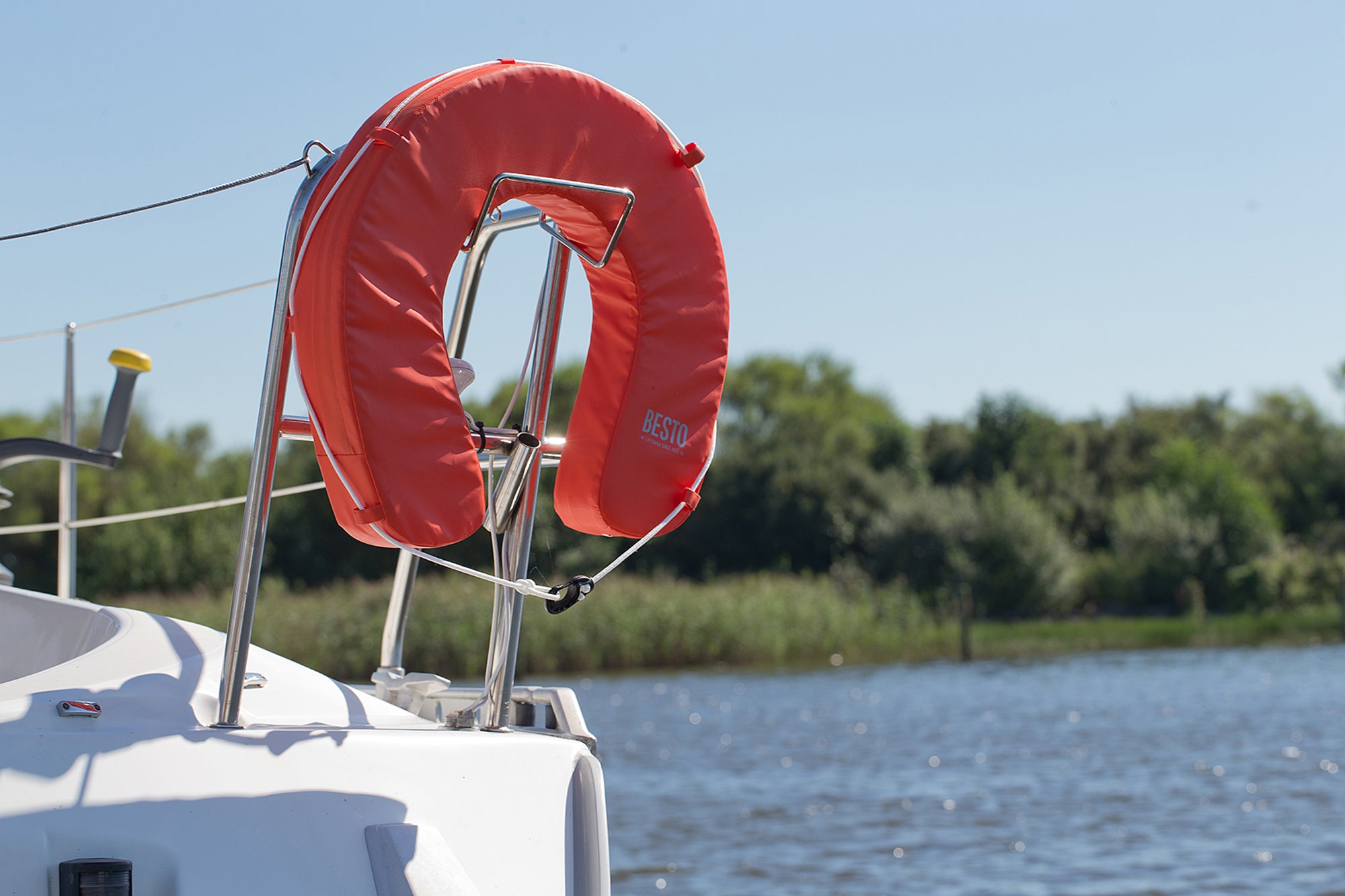 BESTO, BESTO BUOY WIPE CLEAN ORANGE Horse shoe buoy Orange